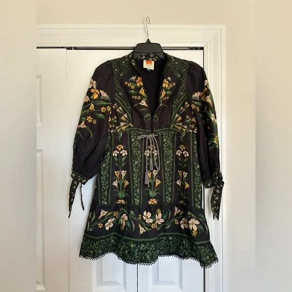 FARM Rio Black Flowers Arch Lenzing™ Ecovero™ Euroflax™ Mini Dress - Picture 3 of 7